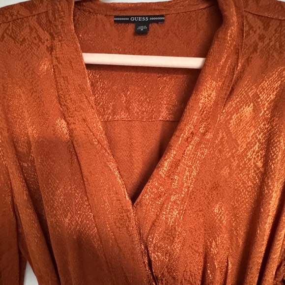 Guess Playful Shiny Wrap Dress M - Picture 5 of 7